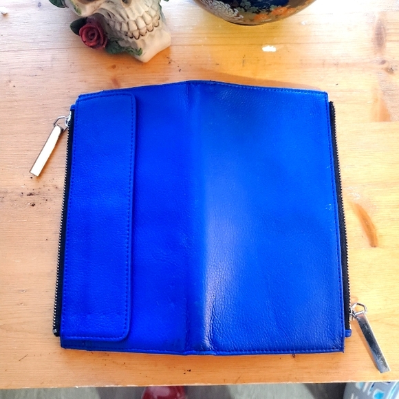 New!!   Halogen bright blue wallet π - Picture 8 of 9